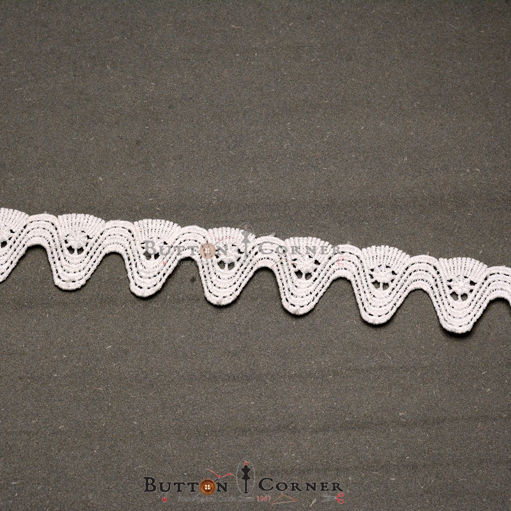 Zigzag Shuttle Lace