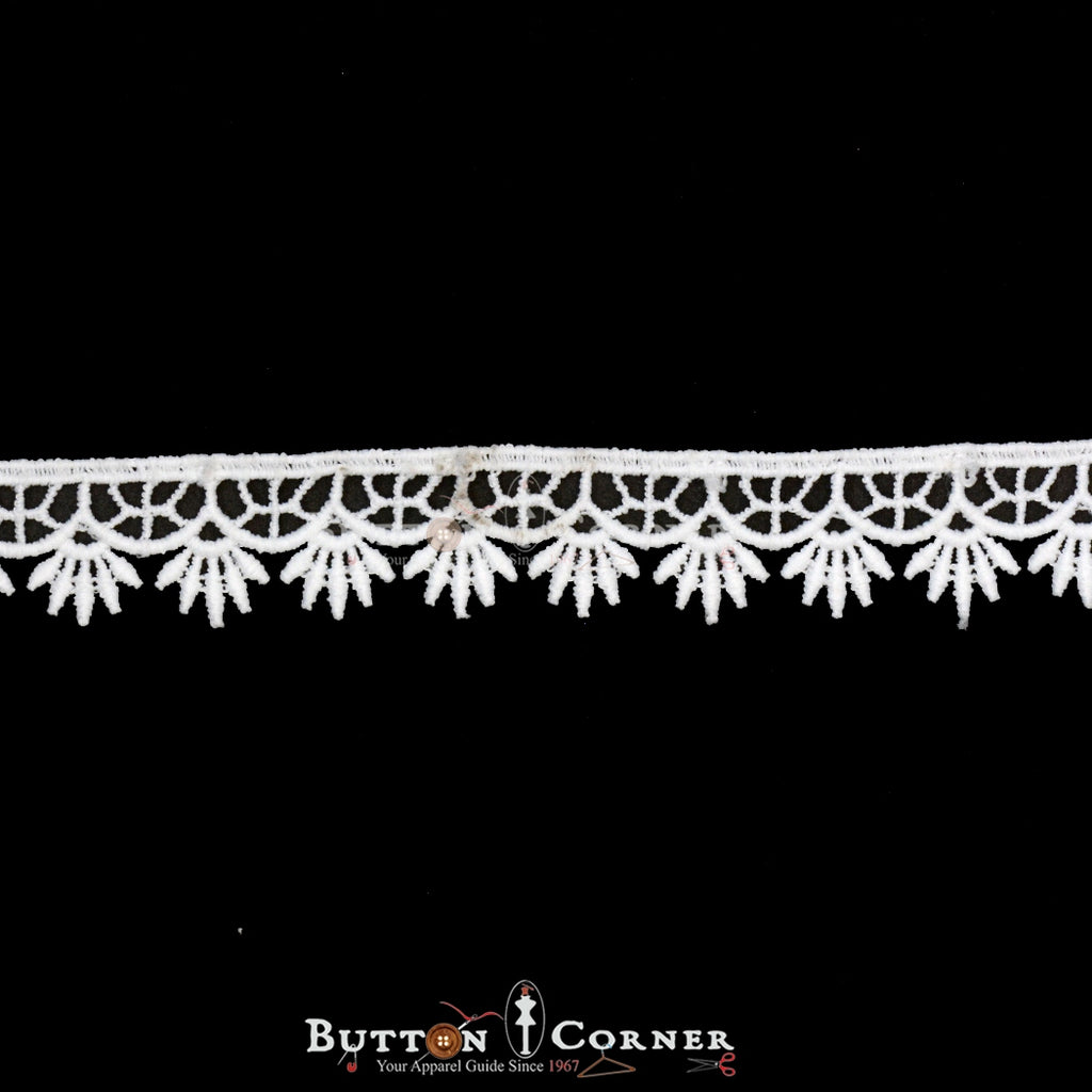 One Side Border Shuttle Lace