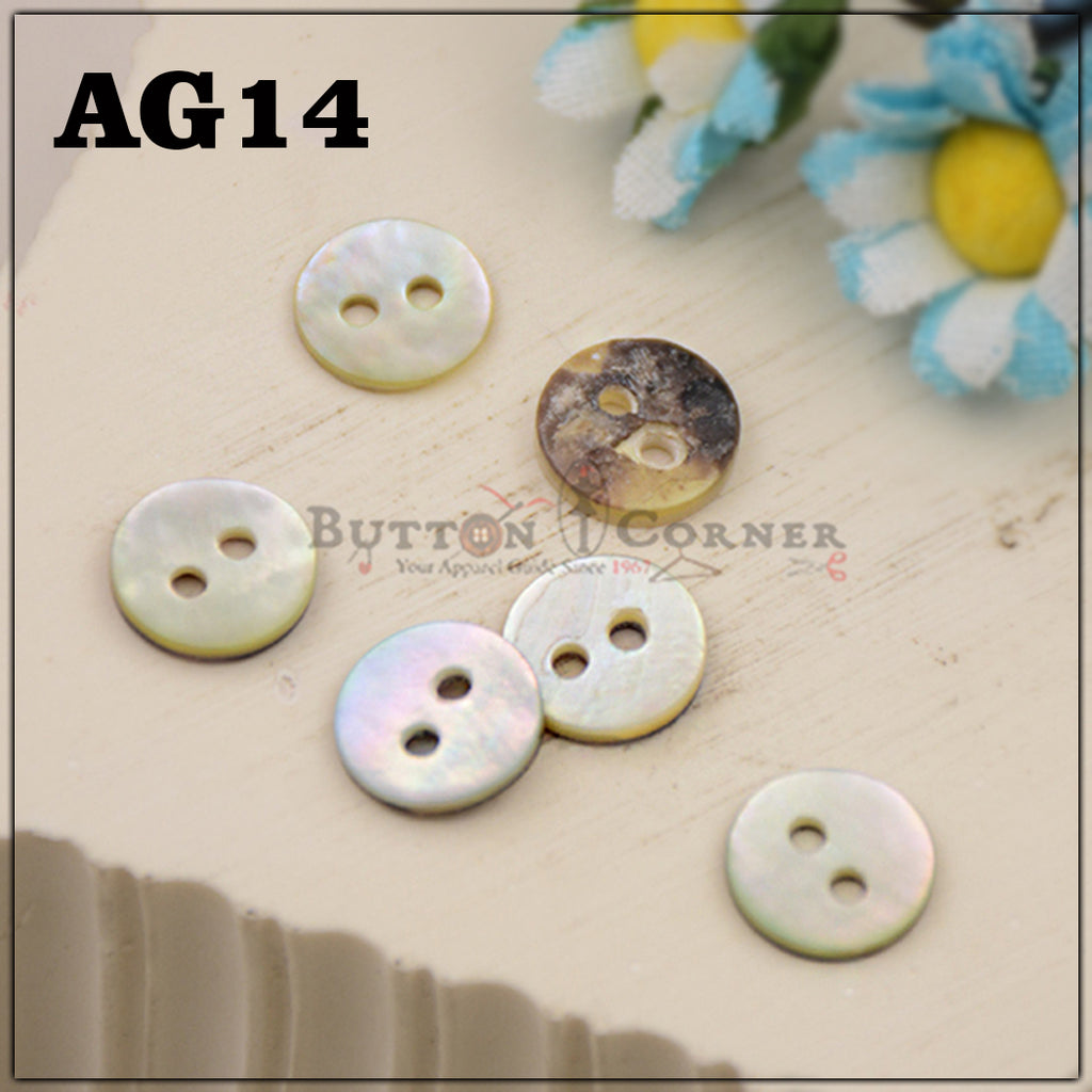 Round Agoya Shell 2 Hole Button