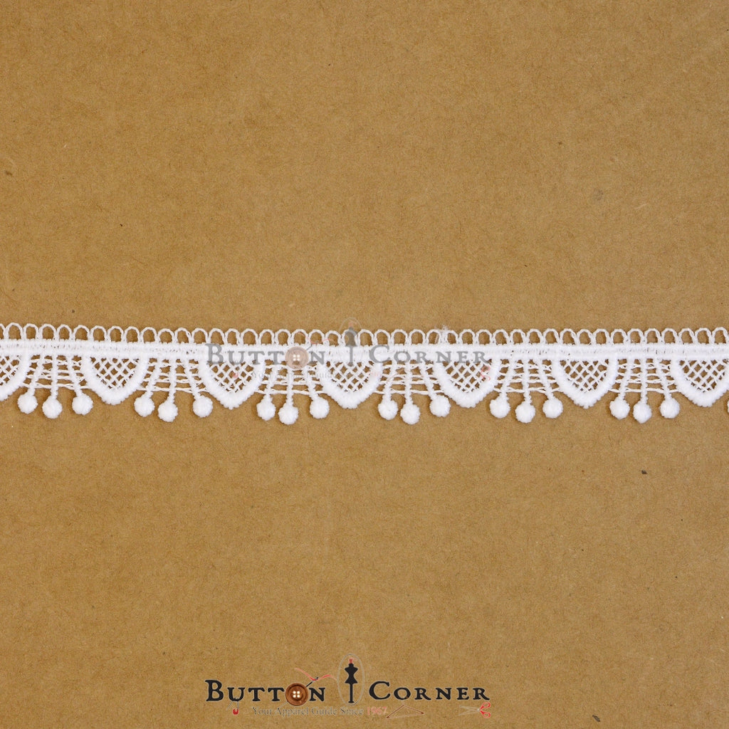 One Side Border Shuttle Lace