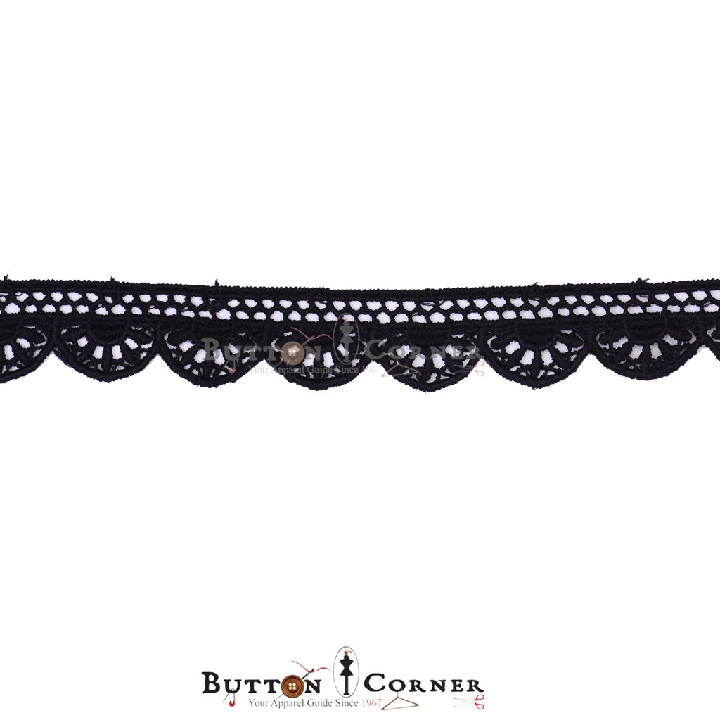 One Side Border Shuttle Lace