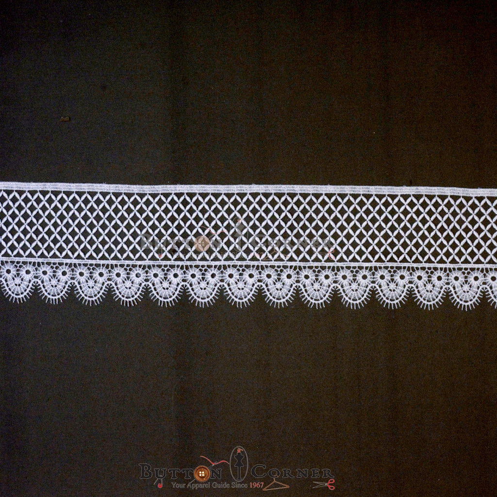 One Side Border Shuttle Lace