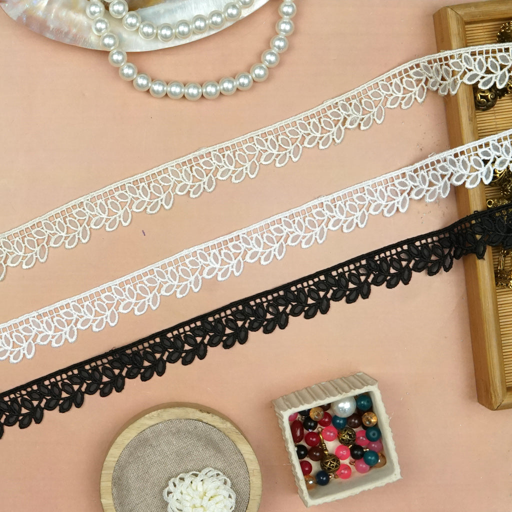 One Side Border Organza Lace