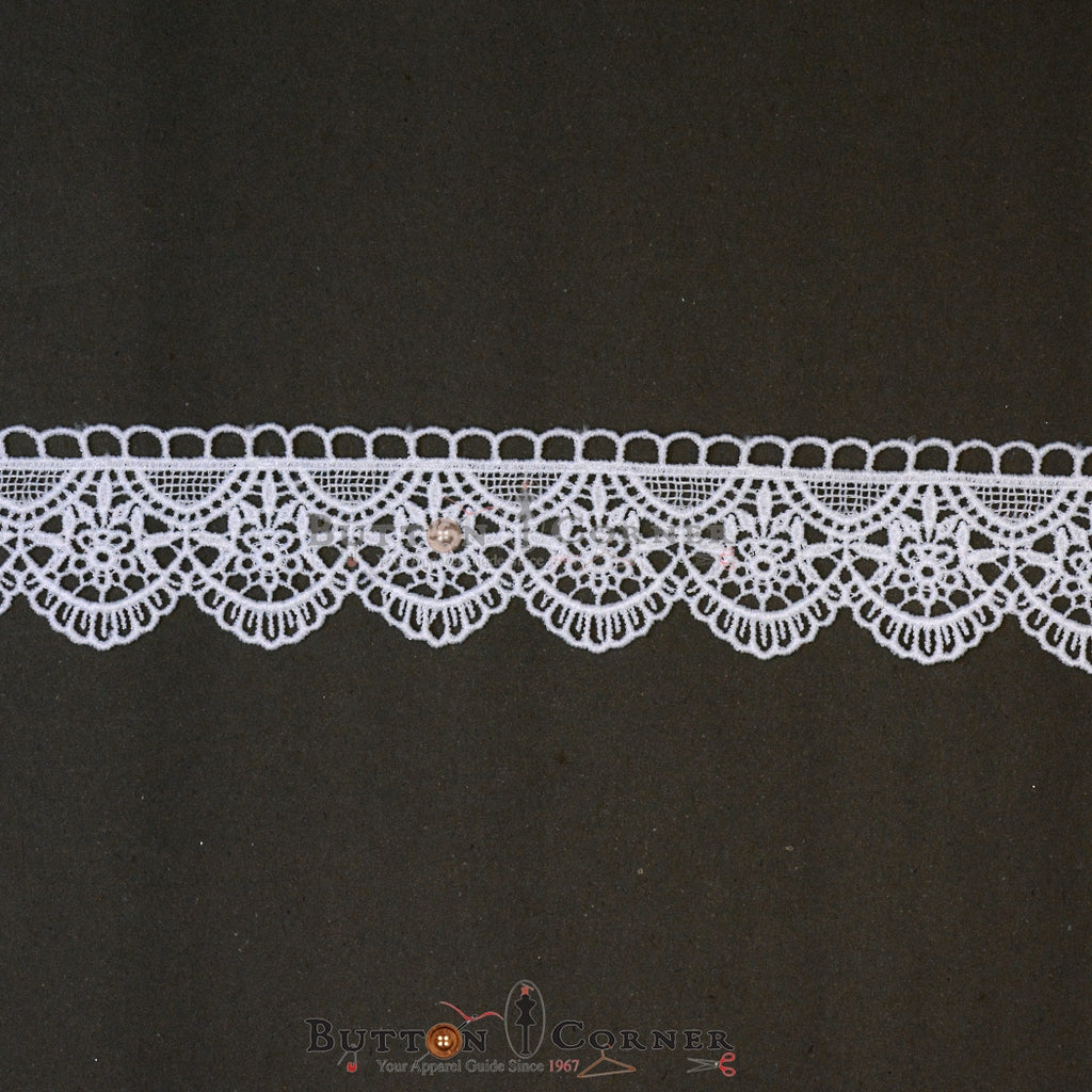 One Side Border Shuttle Lace