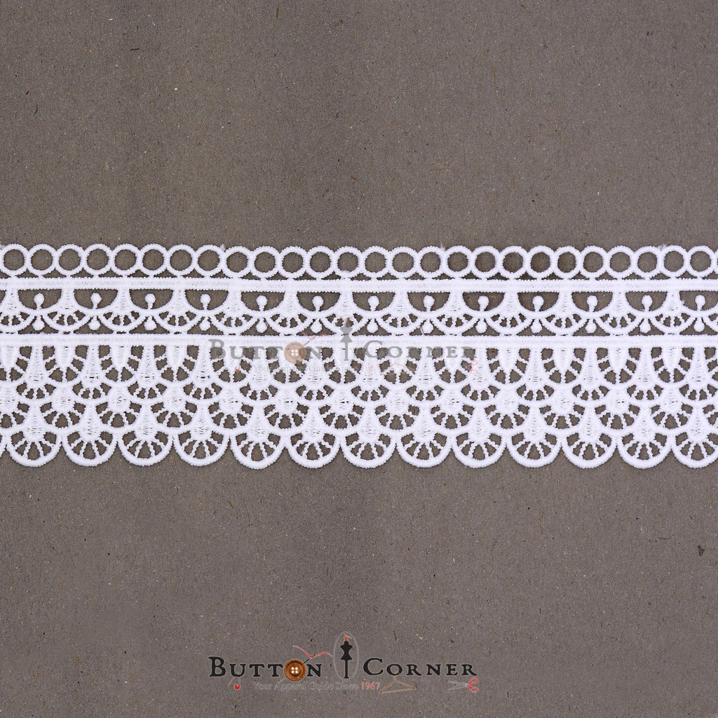 One Side Border Shuttle Lace