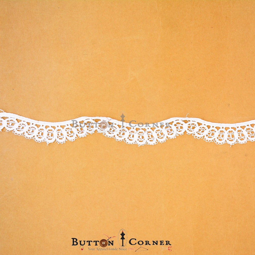 One Side Border Shuttle Lace