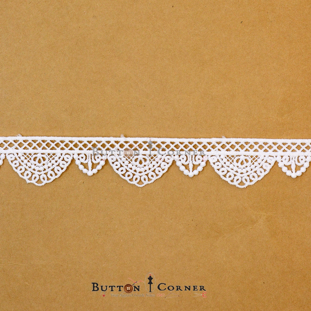 One Side Border Shuttle Lace