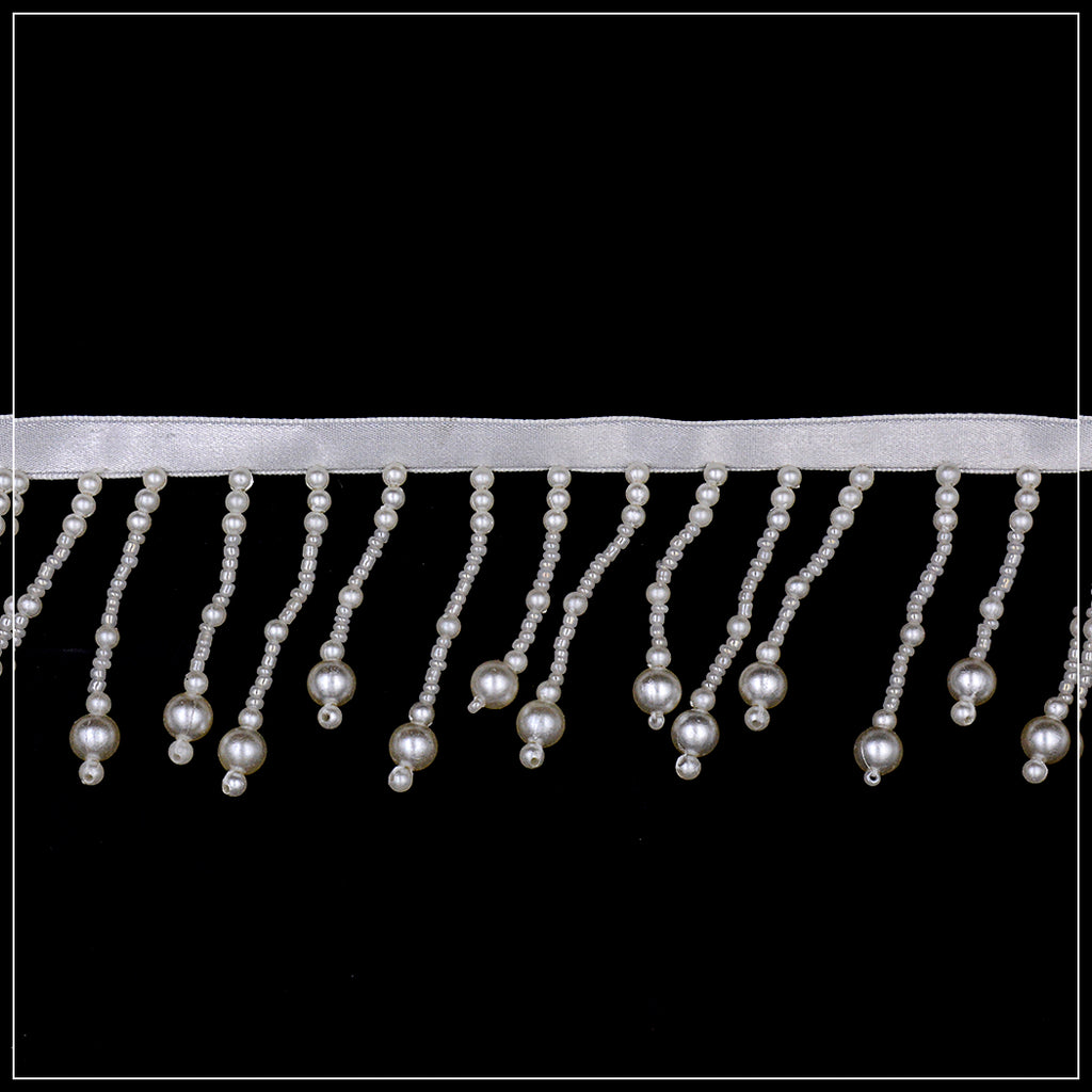 One Side Pearl Hanging Lace