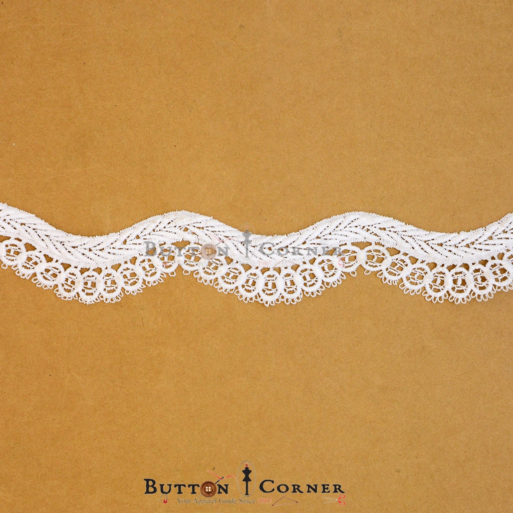 One Side Border Shuttle Lace