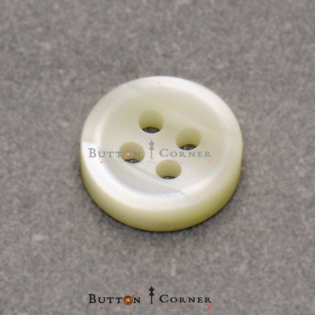 Art Cut 4 Hole Plastic Button