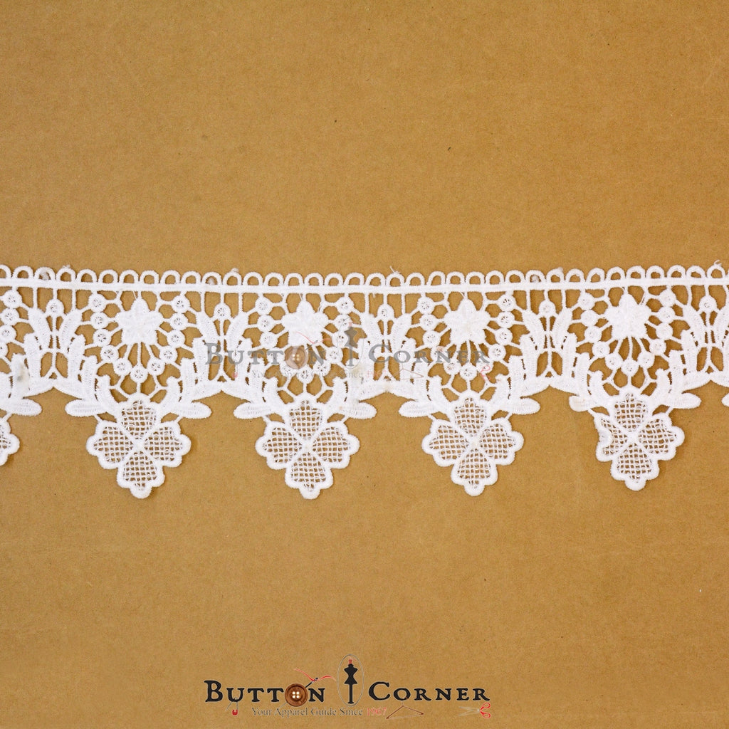 One Side Border Shuttle Lace