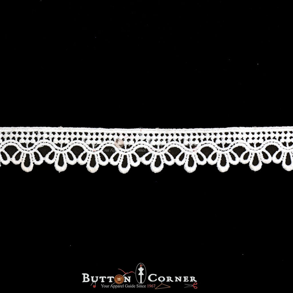 One Side Border Shuttle Lace